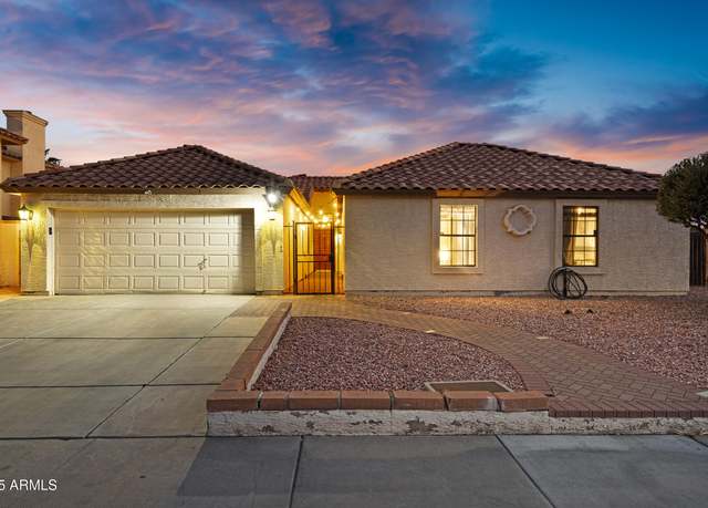 Property at 5431 W Cochise Dr, Glendale, AZ 85302, 5 beds, 3.5 baths