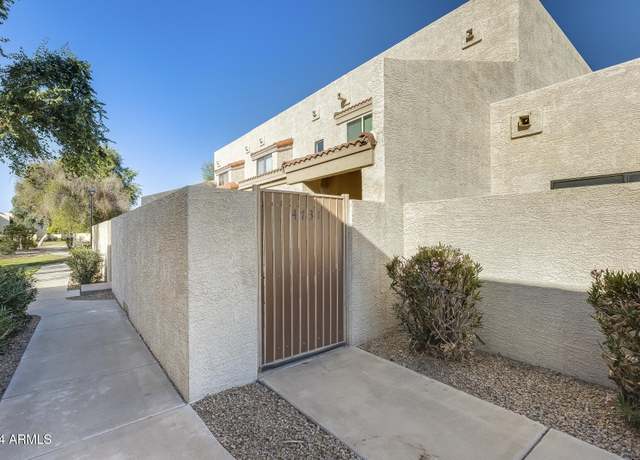 Property at 4731 W New World Dr, Glendale, AZ 85302, 3 beds, 2.5 baths