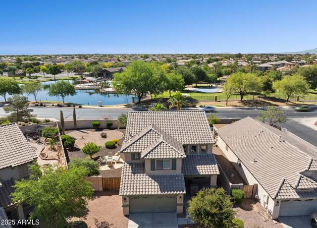Property at 21019 N Sansom Dr, Maricopa, AZ 85138, 4 beds, 2.5 baths