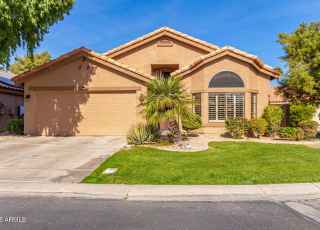 Property at 9428 W Taro Ln, Peoria, AZ 85382, 2 beds, 2 baths