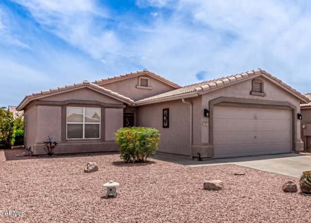 Property at 1395 E Runaway Bay Dr, Chandler, AZ 85249, 2 beds, 2 baths