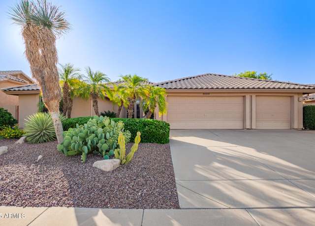 Property at 8402 W Rosemonte Dr, Peoria, AZ 85382, 2 beds, 2 baths