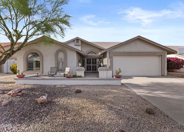 Property at 9826 W Tonto Ln, Peoria, AZ 85382, 2 beds, 2.5 baths