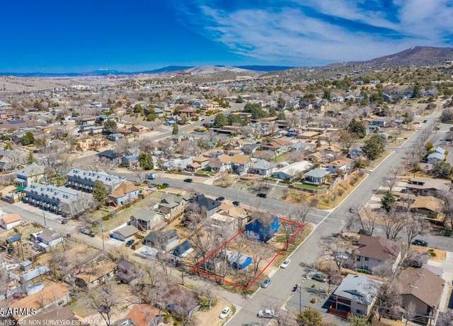 Property at 346 S Marina St, Prescott, AZ 86303, 4 beds, 3 baths