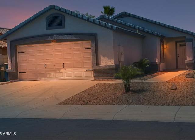 Property at 3014 W Zachary Dr, Phoenix, AZ 85027, 3 beds, 2 baths