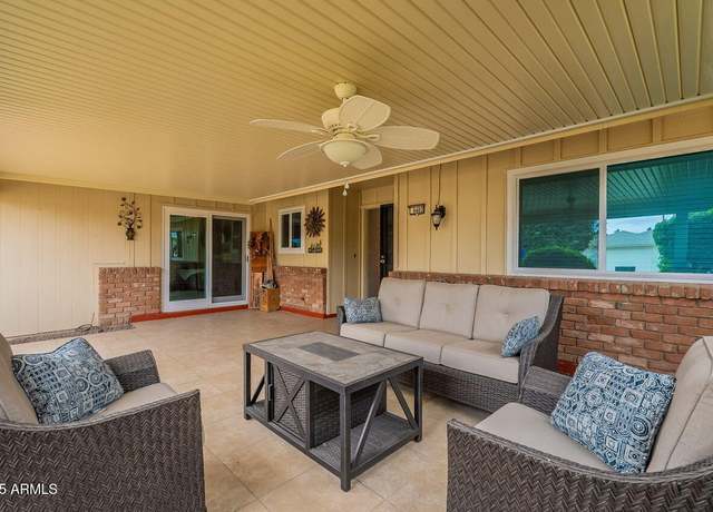 Property at 9402 N 109th Dr, Sun City, AZ 85351, 2 beds, 2 baths