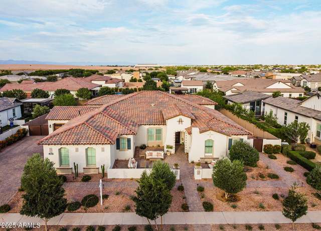 Property at 25053 S 198th Pl, Queen Creek, AZ 85142, 5 beds, 4 baths