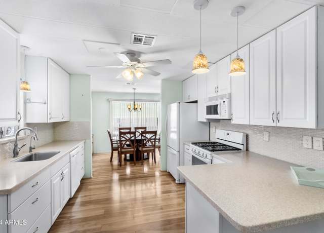 Property at 2100 N Trekell Rd #204, Casa Grande, AZ 85122, 2 beds, 2 baths