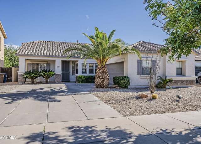 Property at 19323 E Canary Way, Queen Creek, AZ 85142, 3 beds, 2 baths