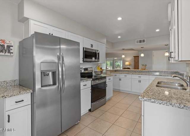 Property at 10895 W Clair Dr, Sun City, AZ 85351, 2 beds, 2 baths