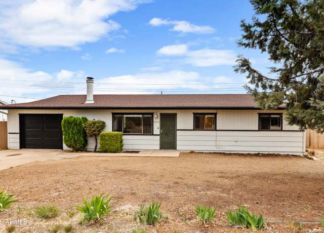 Property at 4365 N Tonto Way, Prescott Valley, AZ 86314, 3 beds, 1.75 baths