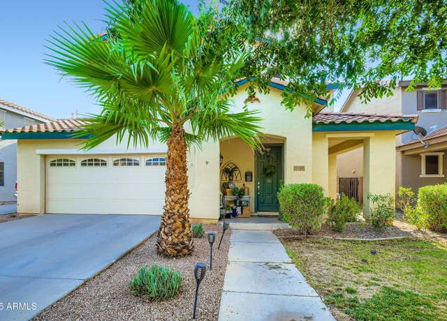 Property at 2139 S Ponderosa Dr, Gilbert, AZ 85295, 3 beds, 2.5 baths