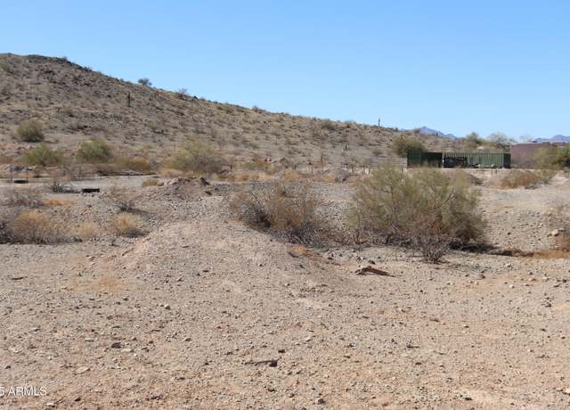Property at 10400 S 41st Ave #4, Laveen, AZ 85339