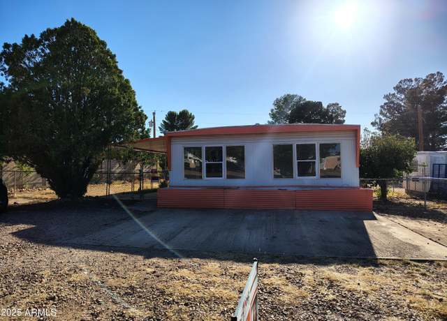 Property at 306 N Central Ave, Sierra Vista, AZ 85635, 4 beds, 2 baths