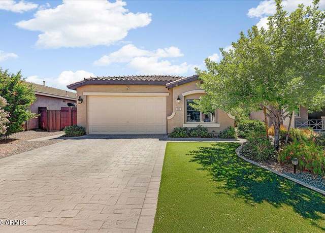 Property at 913 W Leadwood Ave, Queen Creek, AZ 85140, 3 beds, 2 baths