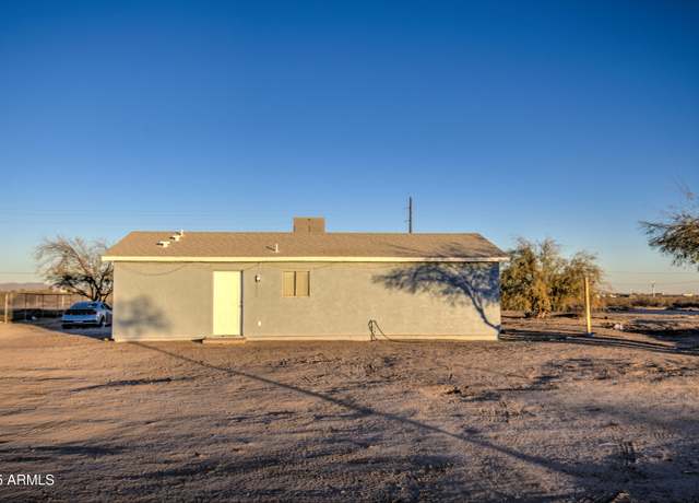 Property at 1814 S 363rd Ave, Tonopah, AZ 85354, 2 beds, 1 bath