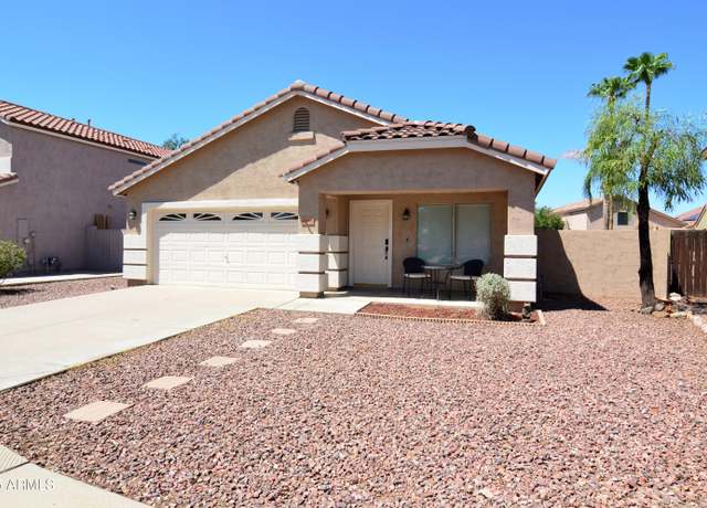 Property at 3244 E San Angelo Ave, Gilbert, AZ 85234, 3 beds, 2 baths