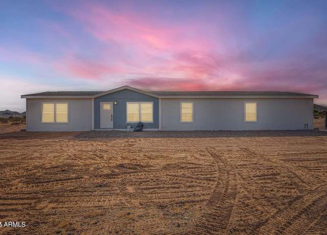 Property at 2679 W Manzanita St, Apache Junction, AZ 85120, 5 beds, 2 baths