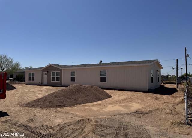 Property at 2679 W Manzanita St, Apache Junction, AZ 85120, 5 beds, 2 baths