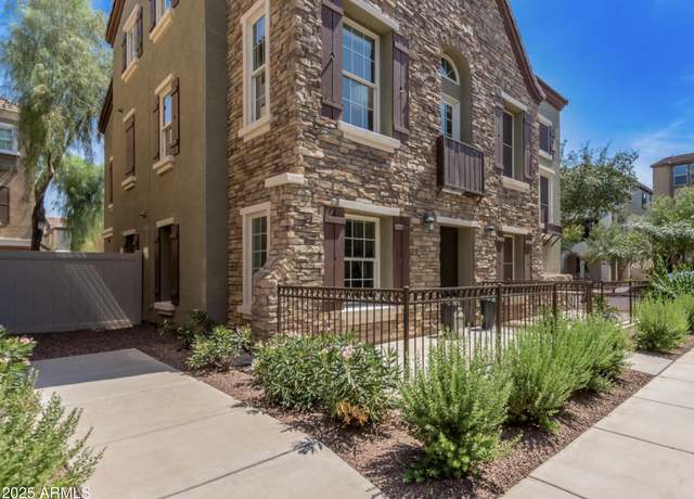 Property at 2636 S Bahama Dr, Gilbert, AZ 85295, 2 beds, 2 baths