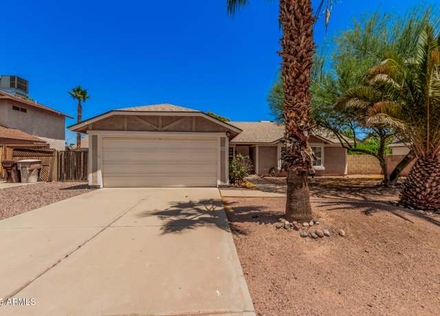 Property at 7426 W Cholla St, Peoria, AZ 85345, 3 beds, 2 baths