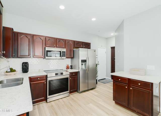 Property at 2402 E 5th St #1498, Tempe, AZ 85288, 2 beds, 2.5 baths