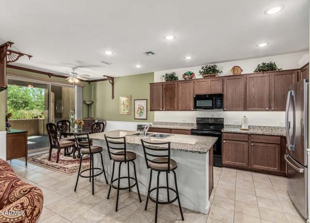 Property at 4455 W Hanna Dr, Eloy, AZ 85131, 2 beds, 2 baths