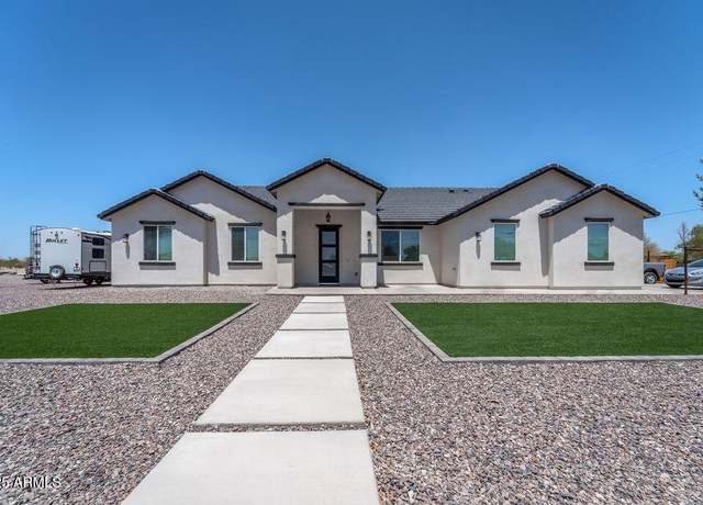 Property at 2706 S 336th Ave, Tonopah, AZ 85354, 4 beds, 2 baths