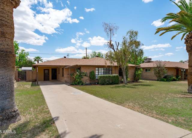 Property at 2913 E Earll Dr, Phoenix, AZ 85016, 4 beds, 2 baths