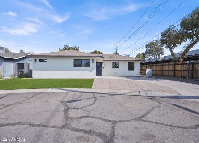 Property at 1046 E Elm St, Phoenix, AZ 85014, 4 beds, 2 baths