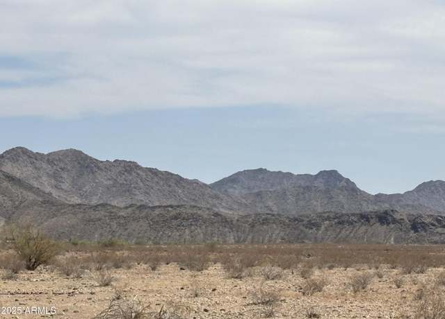 Property at 0 N2 S2 W2 Se4 -- Unit -, Arlington, AZ 85322