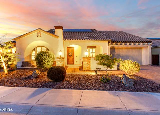 Property at 18322 W Thistle Landing Dr, Goodyear, AZ 85338, 3 beds, 2.5 baths