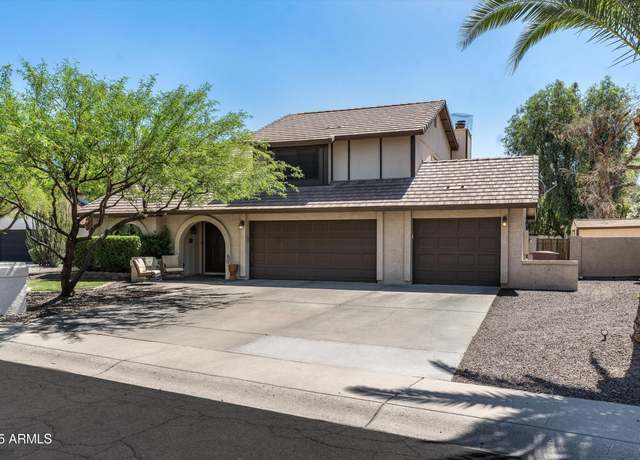 Property at 10759 N 101st St, Scottsdale, AZ 85260, 4 beds, 2.5 baths