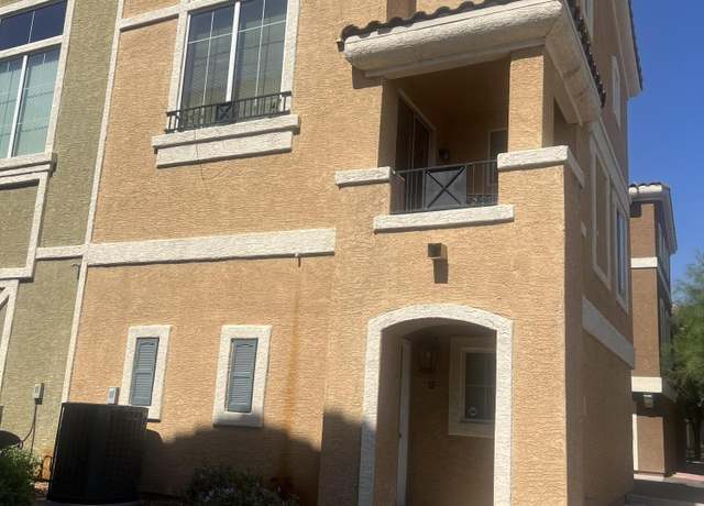 Property at 2450 W Glenrosa Ave #12, Phoenix, AZ 85015, 2 beds, 2 baths