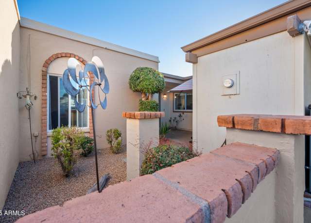 Property at 1005 W Berridge Ln, Phoenix, AZ 85013, 2 beds, 2 baths