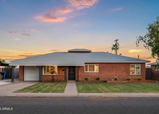 Property at 2225 E Monterosa St, Phoenix, AZ 85016, 3 beds, 2 baths