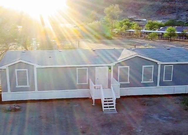 Property at 11912 N Thunderbird Rd, Maricopa, AZ 85139, 3 beds, 2 baths