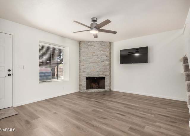 Property at 921 W University Dr #1038, Mesa, AZ 85201, 2 beds, 2.5 baths