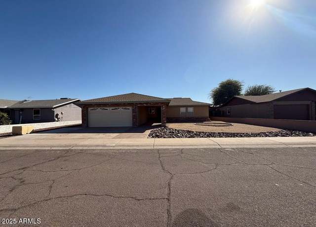 Property at 113 W Bluefield Ave, Phoenix, AZ 85023, 3 beds, 2 baths