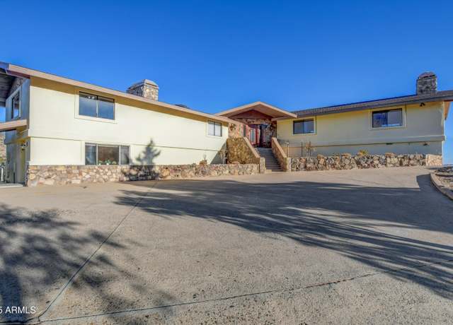Property at 1520 Willow Way, Prescott, AZ 86305, 3 beds, 3 baths