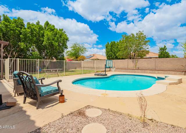 Property at 10566 E Bogart Ave, Mesa, AZ 85208, 4 beds, 2.5 baths