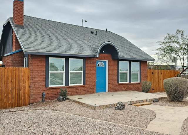 Property at 1953 W Granada Rd, Phoenix, AZ 85009, 2 beds, 1.5 baths