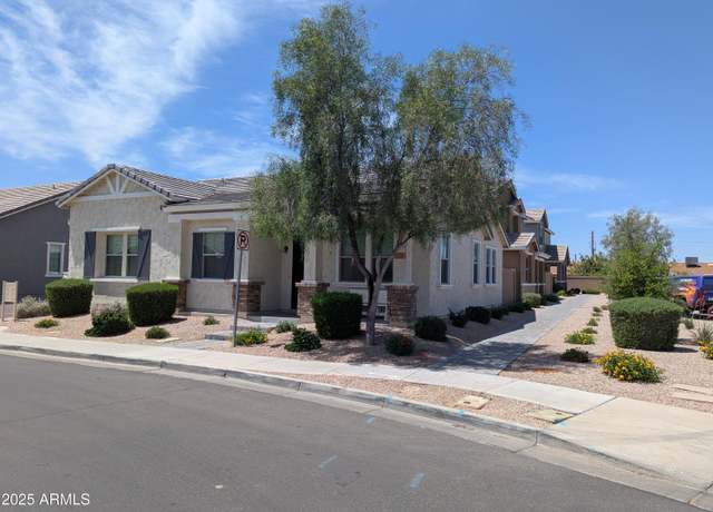 Property at 324 N 56th Pl, Mesa, AZ 85205, 2 beds, 2 baths
