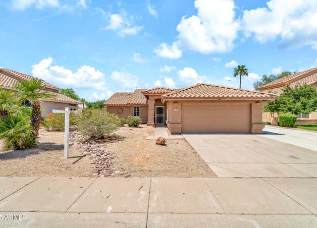 Property at 7214 W Crest Ln, Glendale, AZ 85310, 3 beds, 2 baths