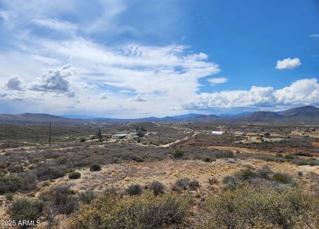 Property at 11830 E Meadow Dr Unit C, Mayer, AZ 86333