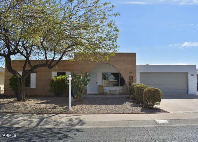 Property at 9431 W Timberline Dr, Sun City, AZ 85351, 3 beds, 2 baths