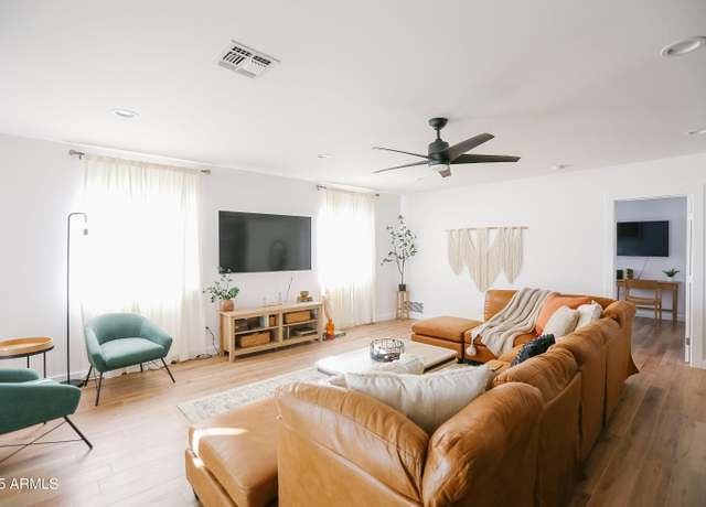 Property at 4025 N 8th Ave, Phoenix, AZ 85013, 4 beds, 3 baths