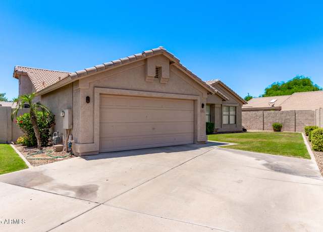 Property at 4940 S Rosemary Dr, Chandler, AZ 85248, 3 beds, 2 baths