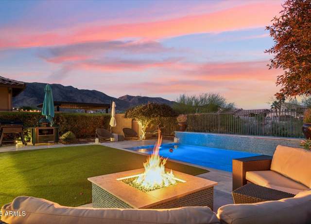 Property at 15711 S 11th Ave, Phoenix, AZ 85045, 4 beds, 3 baths