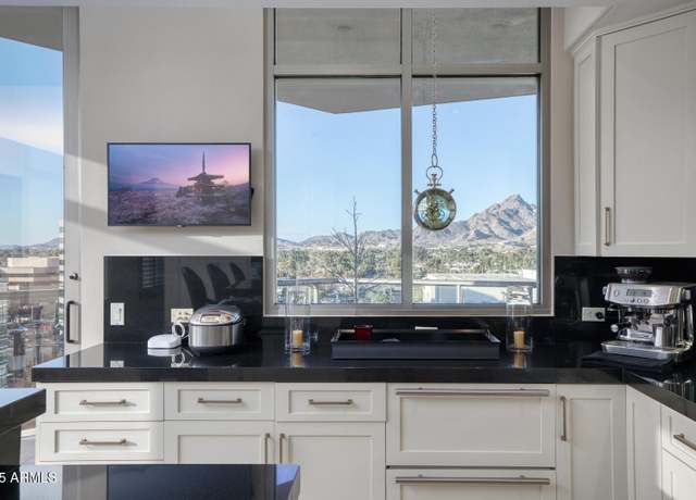 Property at 2402 E Esplanade Ln #1101, Phoenix, AZ 85016, 3 beds, 3 baths